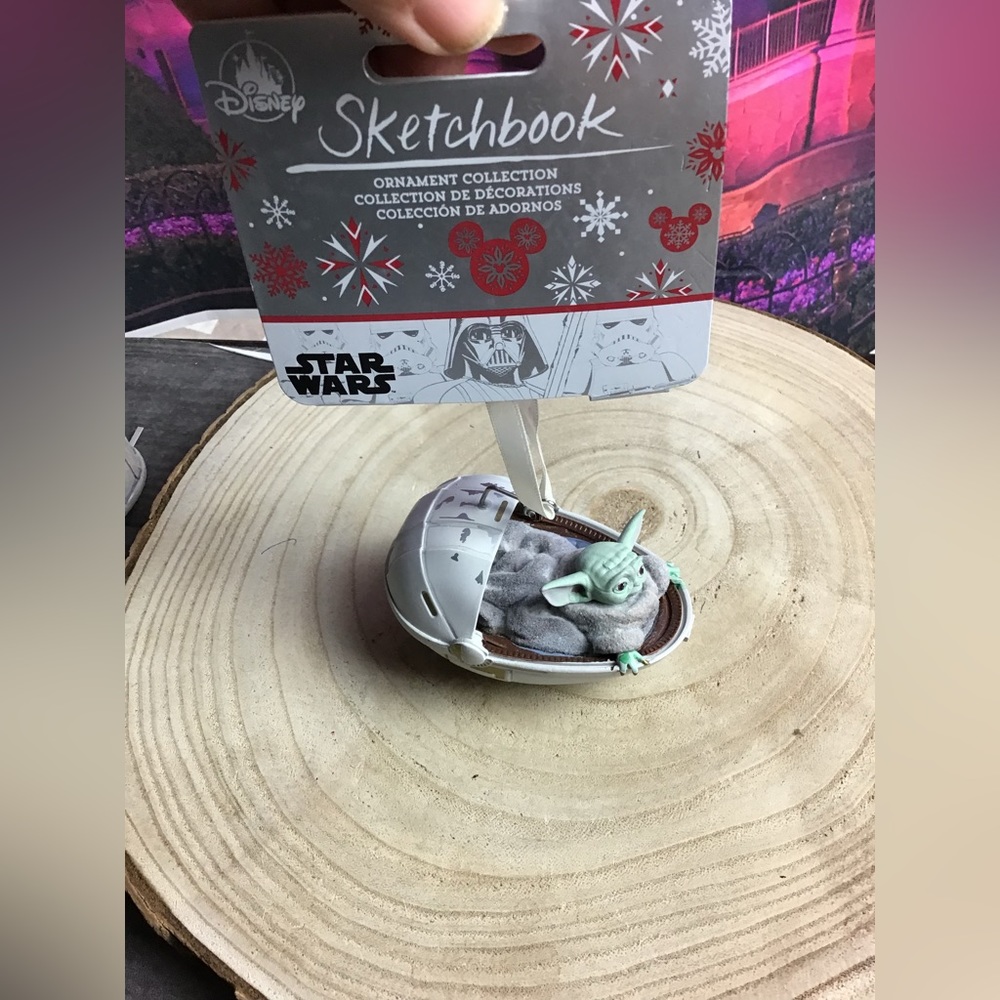 Disney Store Sketchbook ornament Star Wars Mandalorian the child baby grogu-new - Picture 1 of 3